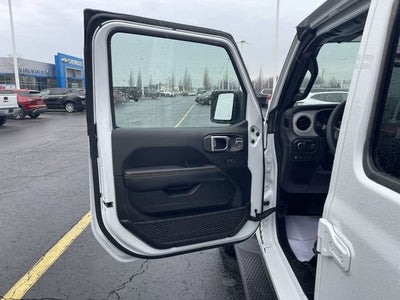 2025 Jeep Wrangler 4xe Sahara