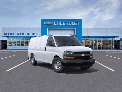 2025 Chevrolet Express Cargo WT