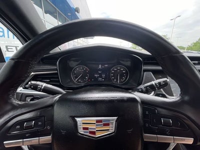 2024 Cadillac XT6 Luxury