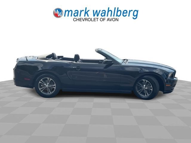 2014 Ford Mustang V6