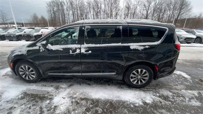 2019 Chrysler Pacifica Touring L Plus 35th Anniversary