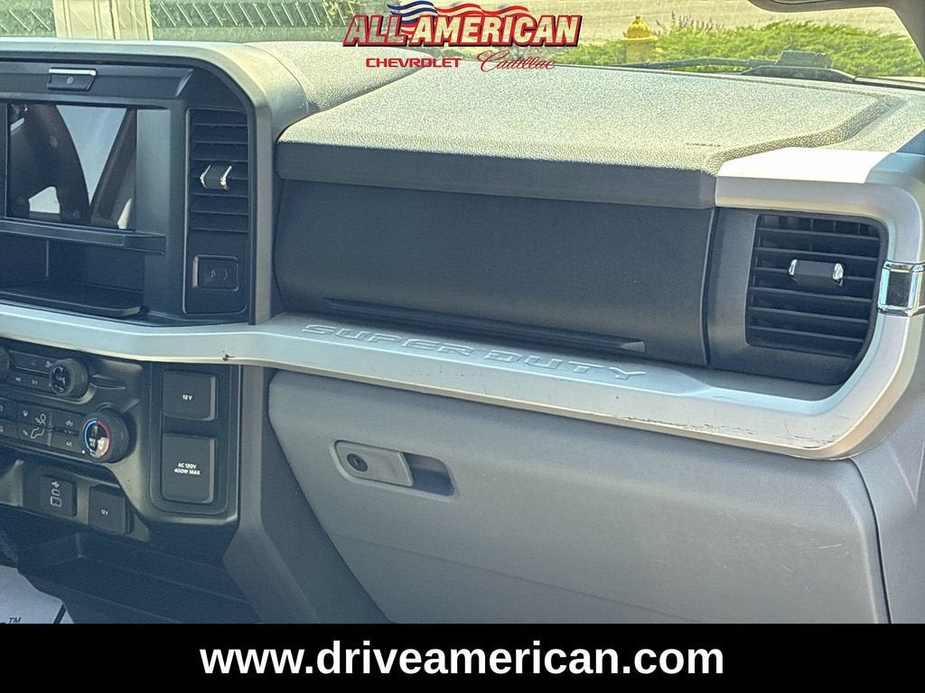 2026 Ford Super Duty F-350 DRW XL