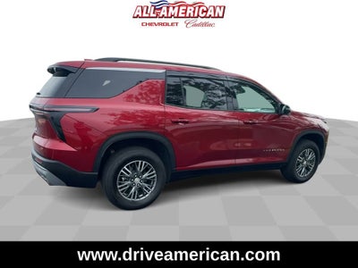 2024 Chevrolet Traverse LT