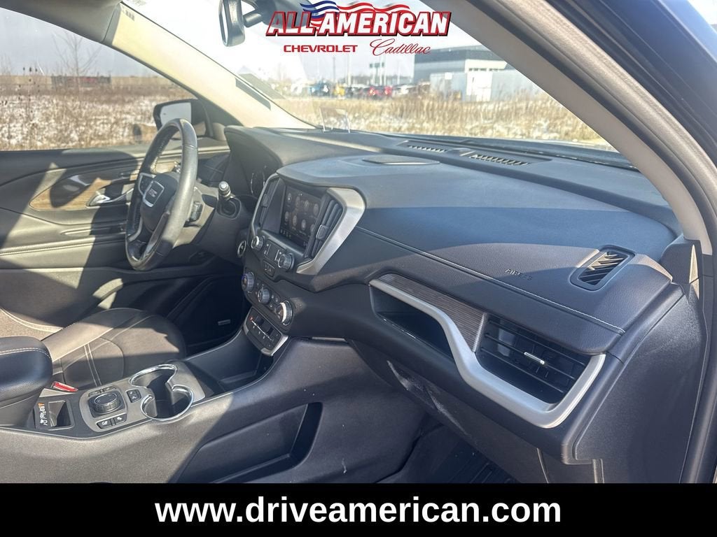 2022 GMC Terrain Denali