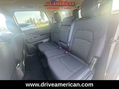 2024 Nissan Pathfinder SV