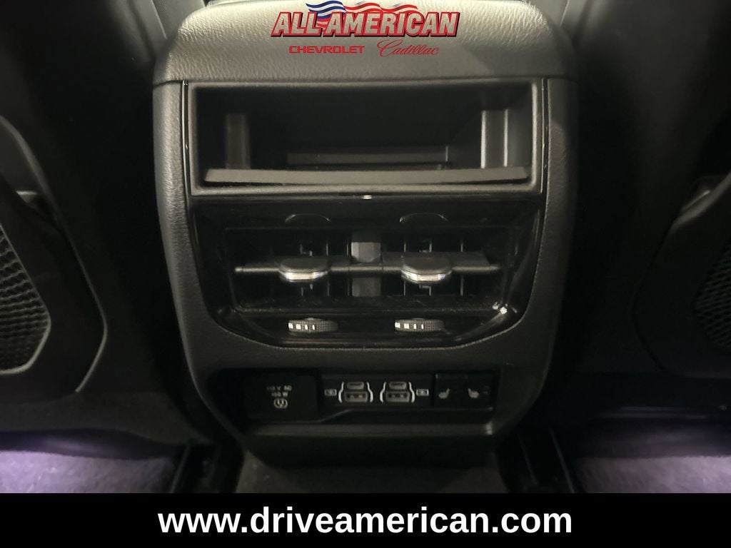 2022 Jeep Grand Cherokee Overland