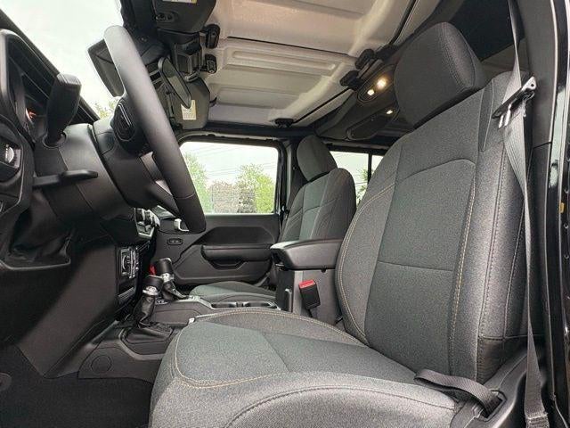 2025 Jeep Wrangler 4-Door Summit 4x4