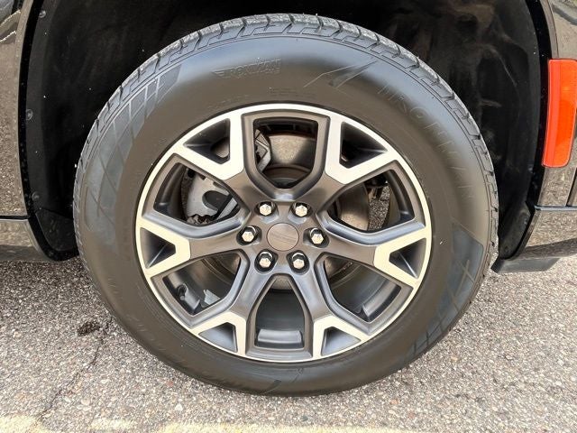 2023 Jeep Wagoneer L Series III 4x4