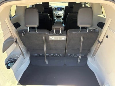 2017 Chrysler Pacifica Touring L Plus