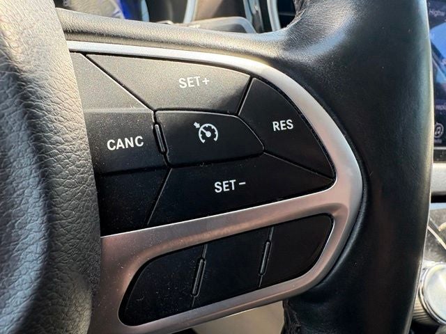 2017 Chrysler Pacifica Touring L Plus