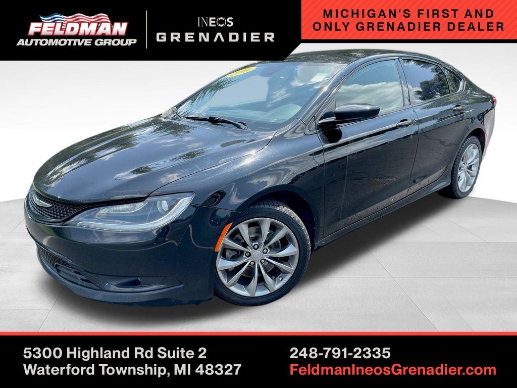 2016 Chrysler 200 S in Black Clearcoat — front three-quarter view