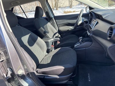 2021 Nissan Kicks S