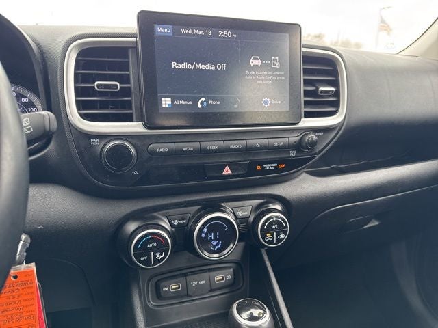 2022 Hyundai Venue SEL