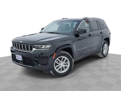 2022 Jeep Grand Cherokee Laredo