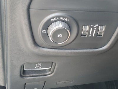 2022 Jeep Grand Cherokee Summit