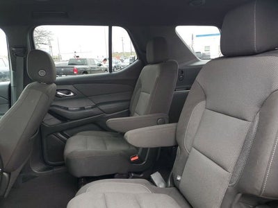 2022 Chevrolet Traverse LT Cloth