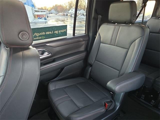 2022 Chevrolet Suburban RST