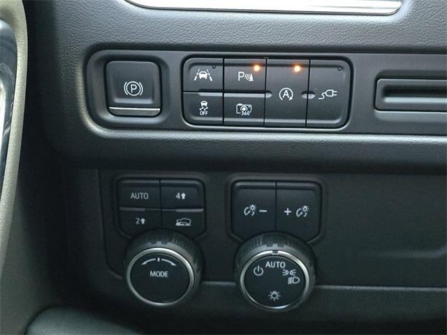 2022 Chevrolet Suburban RST