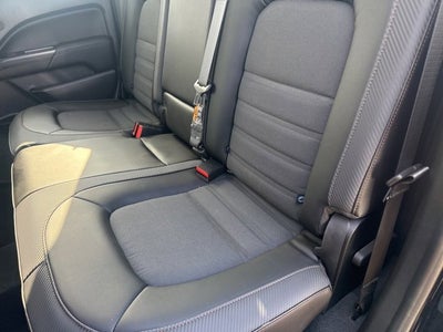 2022 GMC Canyon 4WD AT4 w/Cloth