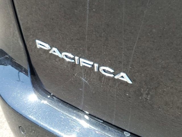 2025 Chrysler Pacifica Hybrid Select