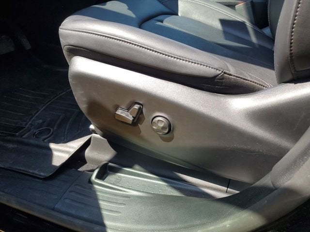 2025 Chrysler Pacifica Hybrid Select