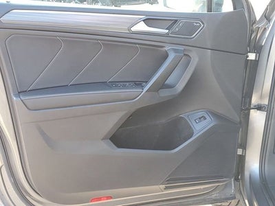 2022 Volkswagen Tiguan 2.0T SEL R-Line