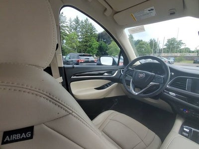 2024 Buick Enclave Essence