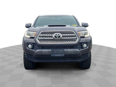 2016 Toyota Tacoma SR5