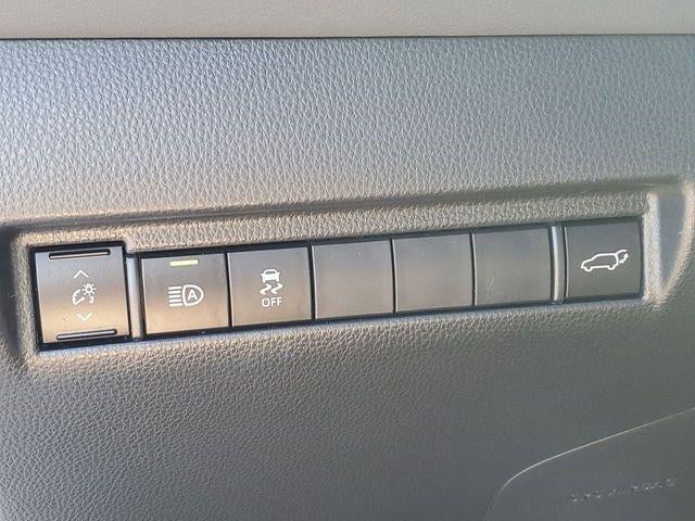 2024 Toyota Venza XLE