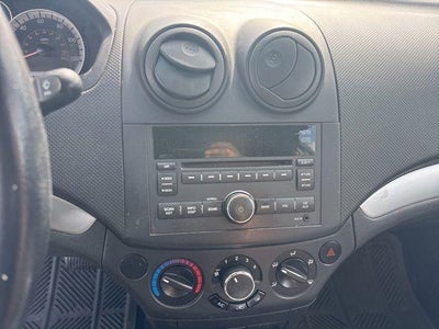 2010 Chevrolet Aveo LT w/1LT