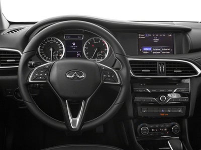 2017 INFINITI QX30 Premium