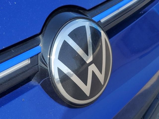 2024 Volkswagen Golf R Base