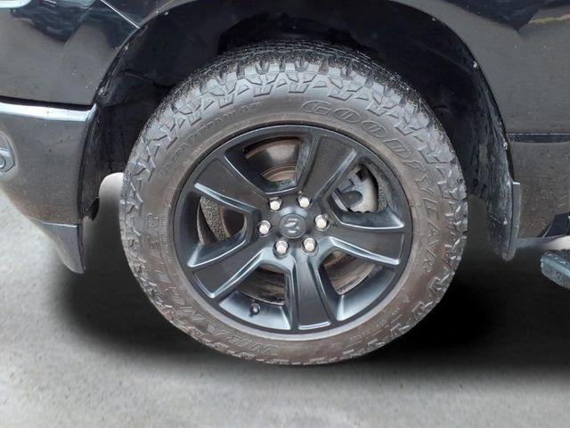 2020 RAM 1500 Big Horn Crew Cab 4x4 5'7" Box