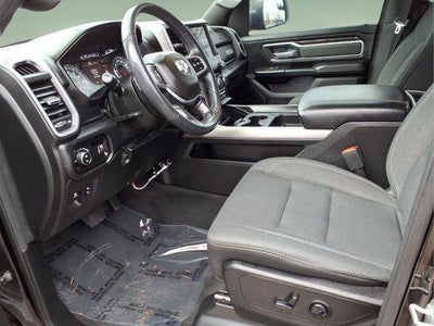 2020 RAM 1500 Big Horn Crew Cab 4x4 5'7" Box