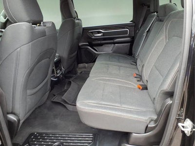 2020 RAM 1500 Big Horn Crew Cab 4x4 5'7" Box