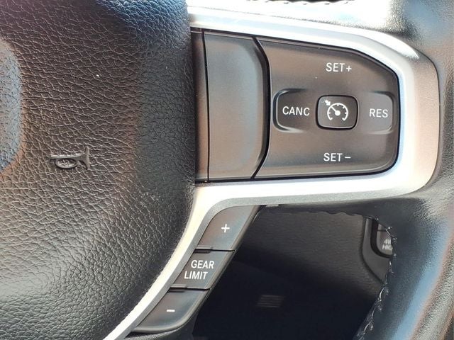 2021 RAM 1500 Big Horn Crew Cab 4x4 5'7" Box