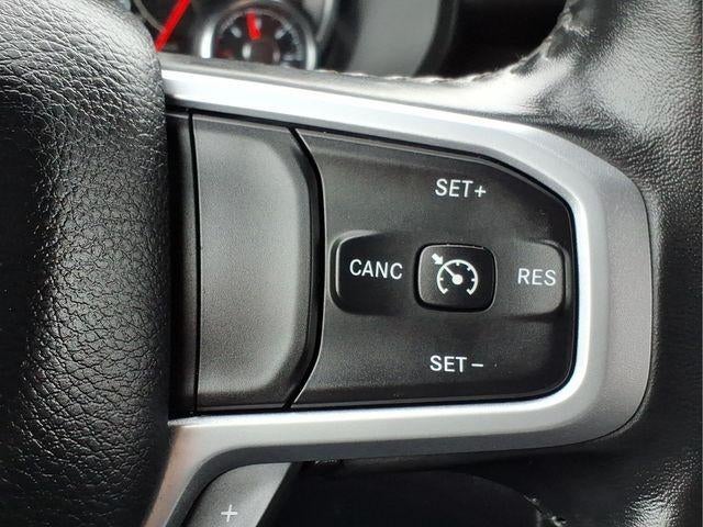 2021 RAM 1500 Big Horn Crew Cab 4x4 5'7" Box