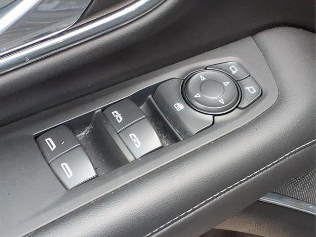 2023 GMC Yukon SLE