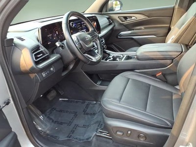 2024 Chevrolet Traverse FWD LT