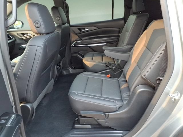 2024 Chevrolet Traverse FWD LT