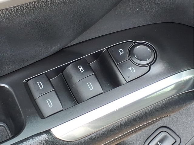 2024 Chevrolet Traverse FWD LT