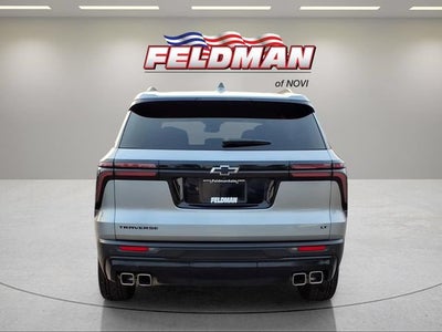 2024 Chevrolet Traverse FWD LT