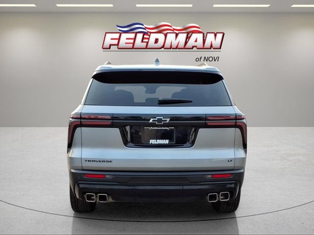 2024 Chevrolet Traverse FWD LT