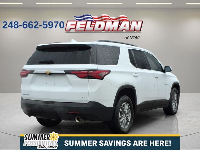 2023 Chevrolet Traverse LT Cloth