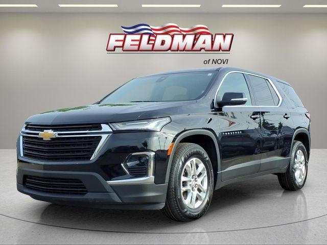 2023 Chevrolet Traverse AWD LS's photo