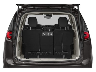 2022 Chrysler Pacifica Touring L AWD