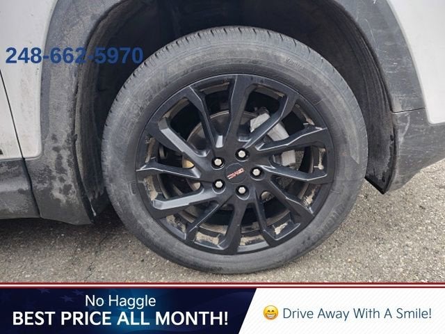 2023 GMC Terrain SLT