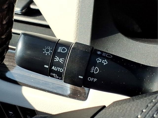 2019 Toyota Sienna XLE Auto Access Seat