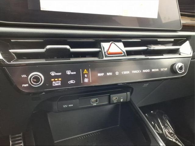 2024 Kia Niro EX Touring