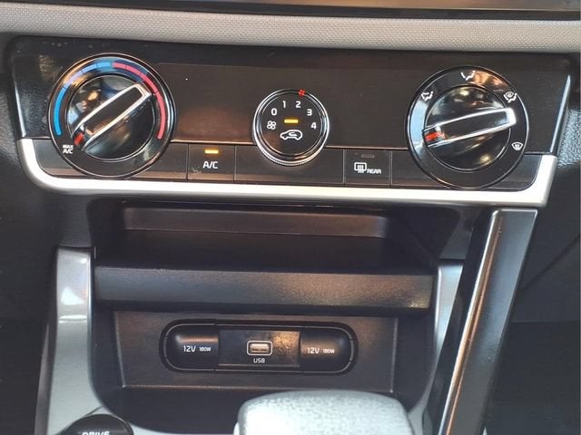 2023 Kia Seltos LX
